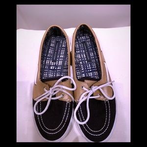 Boat/deck shoes